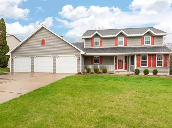 3156 Molly Brown Ln, Green Bay, WI 54313