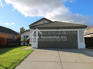 8869 Apricot Woods Way, Elk Grove, CA 95624