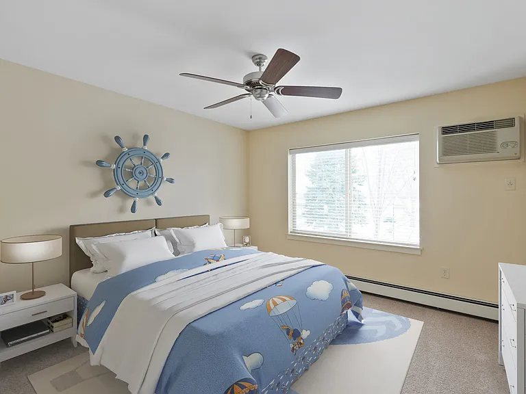 Parkwood Pointe Apartments — Photo 7