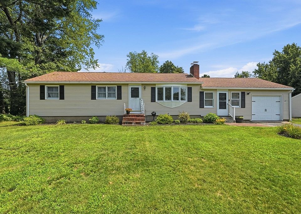 1st image of 25 Paulson Dr