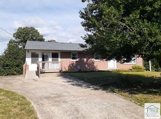 364 Woodhaven Rd, Martinsville, VA 24112