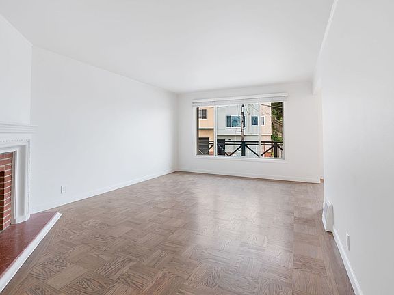 4th image of 80 Lurline St