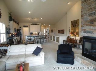 318 Grandview Dr, Lake Ozark, MO 65049