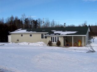 15 Cromp Rd, Chateaugay, NY 12920