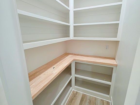 5th image of 81 Ranch Rd