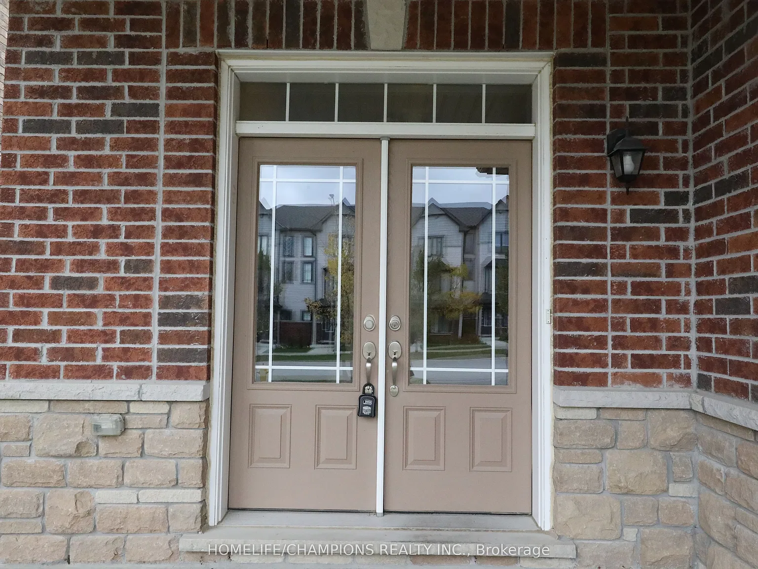 4 bed, $3,199 — Photo 3