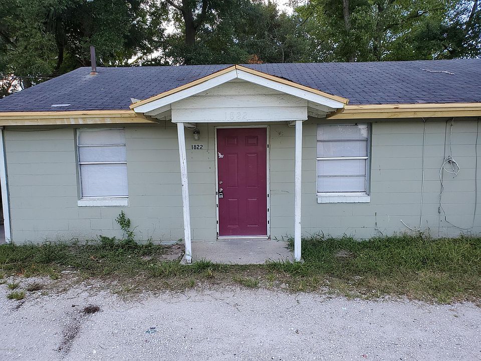 1st image of 1820 W 45th St