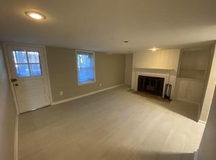 516 2nd St SE APT 1, Washington, DC 20003