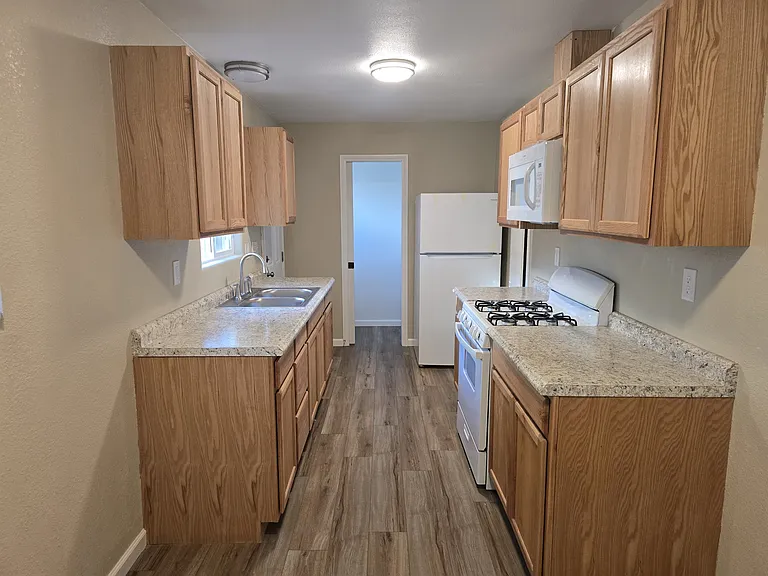 73450 Catalina Way — Photo 7