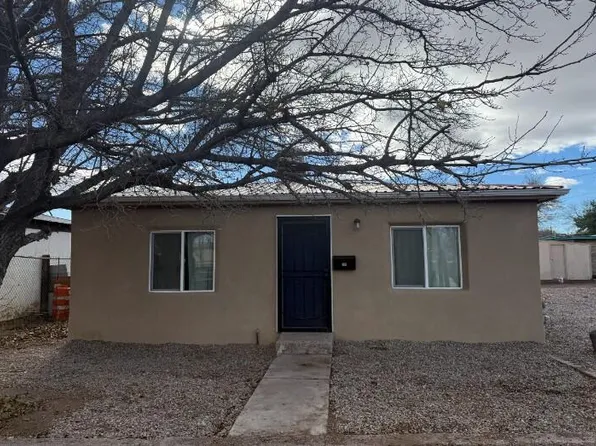 810 Padilla Pl, Socorro, NM 87801