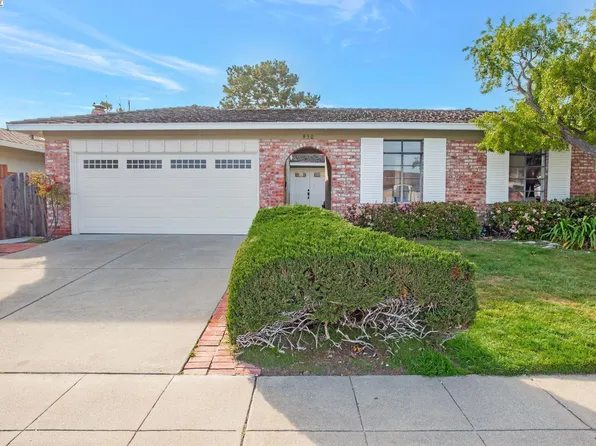 950 Haddock St, Foster City, CA 94404