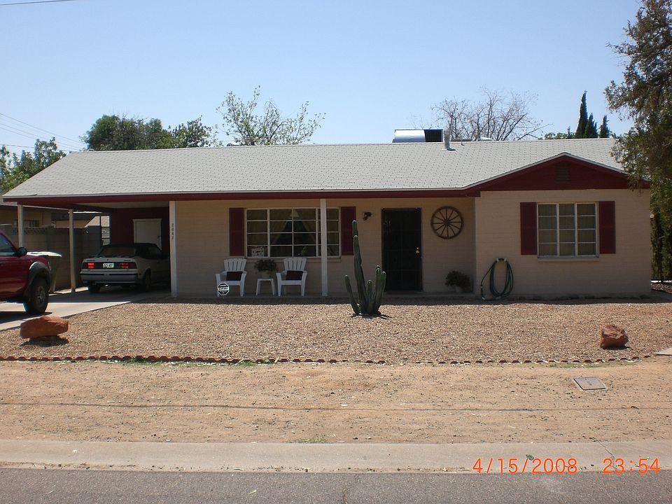 1st image of 2643 E Clarendon Ave