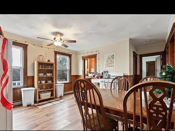 3rd image of 117 Loring Ave APT 1