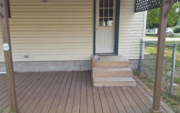 5th image of 460 Ballard Ave