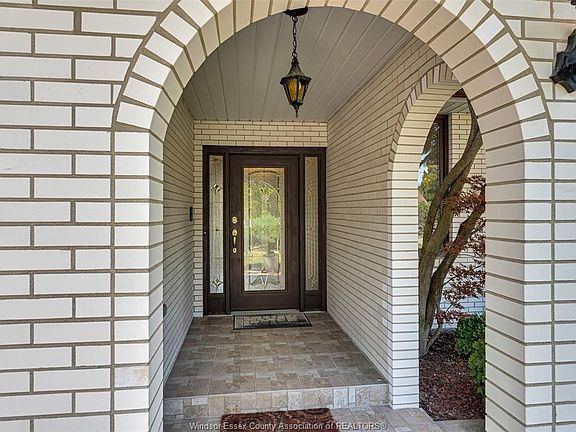 4th image of 269 Orchard Grv