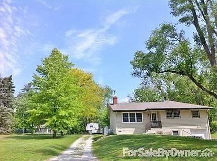 1st image of 8812 Lake St