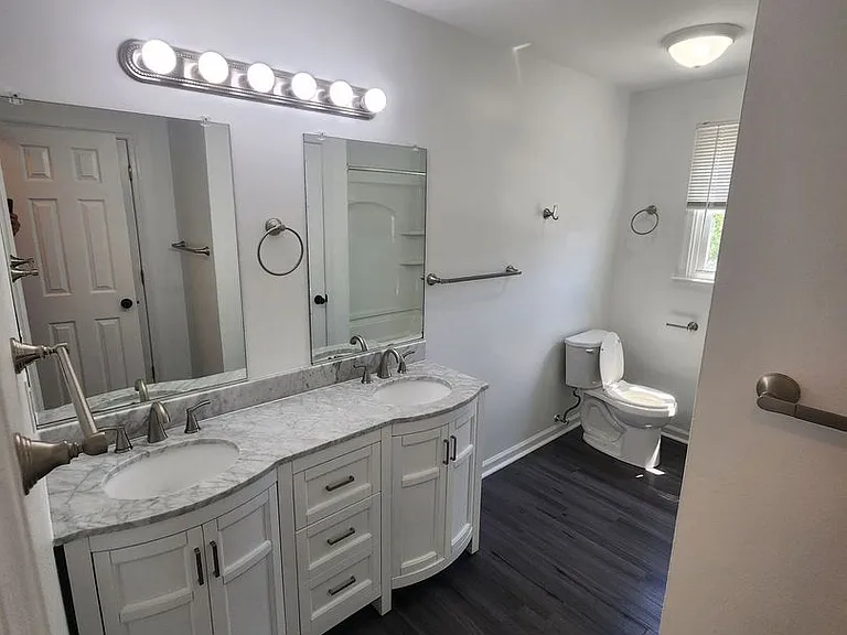 4364 Cypress Dr — Photo 9