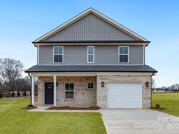 1565 Solitude Ct, Kannapolis, NC 28081