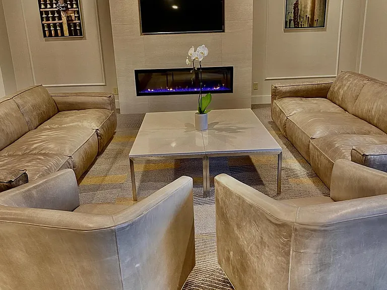 Kensington Place Apartments — Photo 16