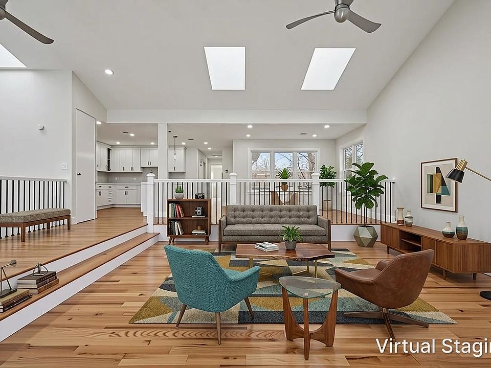 1st image of 927 Pavonia Ave #2