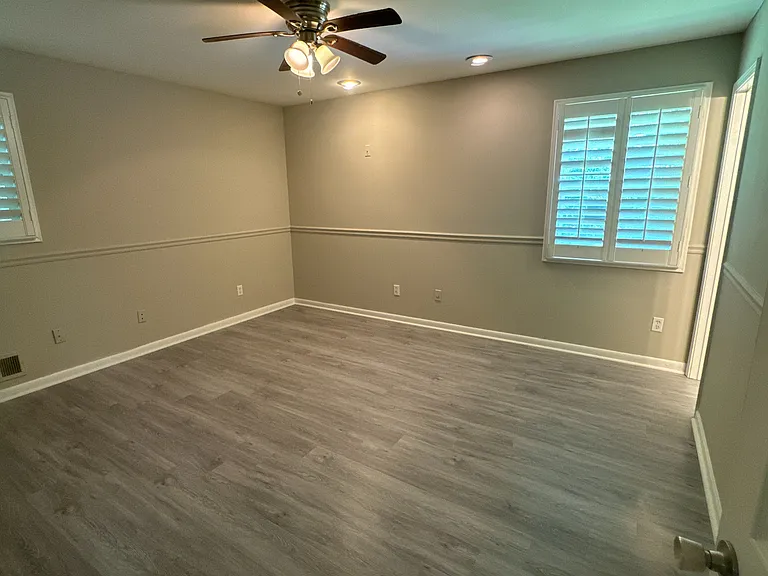 1540 Mercer Way — Photo 21