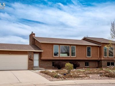 6230 Trout Creek Ct, Colorado Springs, CO, 80919