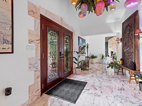 2nd image of 8601 NE Bayshore Dr