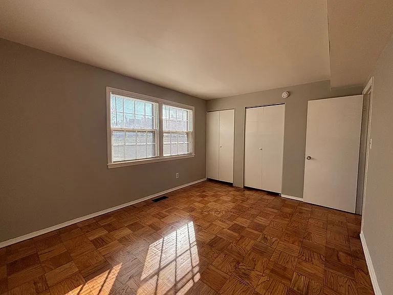 1504 Upshire Rd — Photo 14