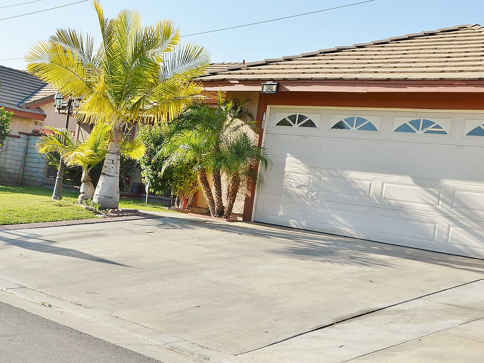 1st image of 9265 Longacres Ave