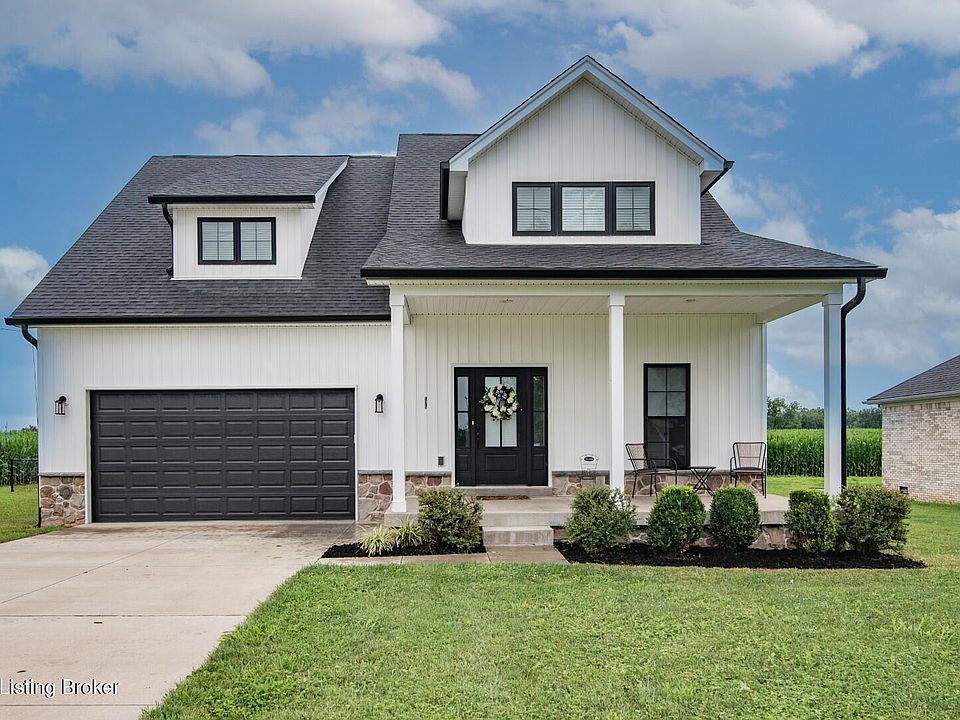 1st image of 1576 Stringer Ln