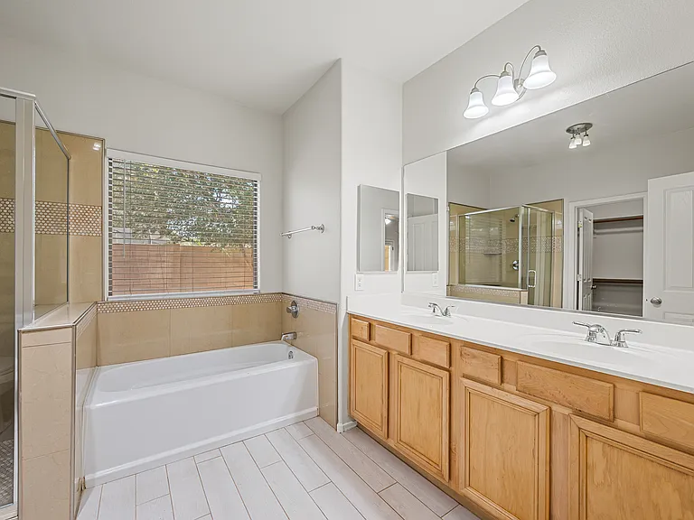 15929 W Custer Ln — Photo 22