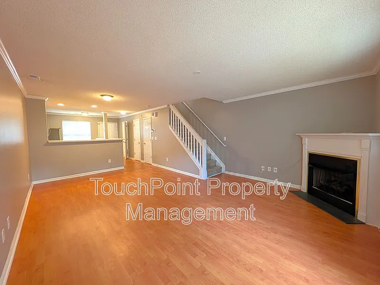 13612 Meade Glen Ct — Photo 6