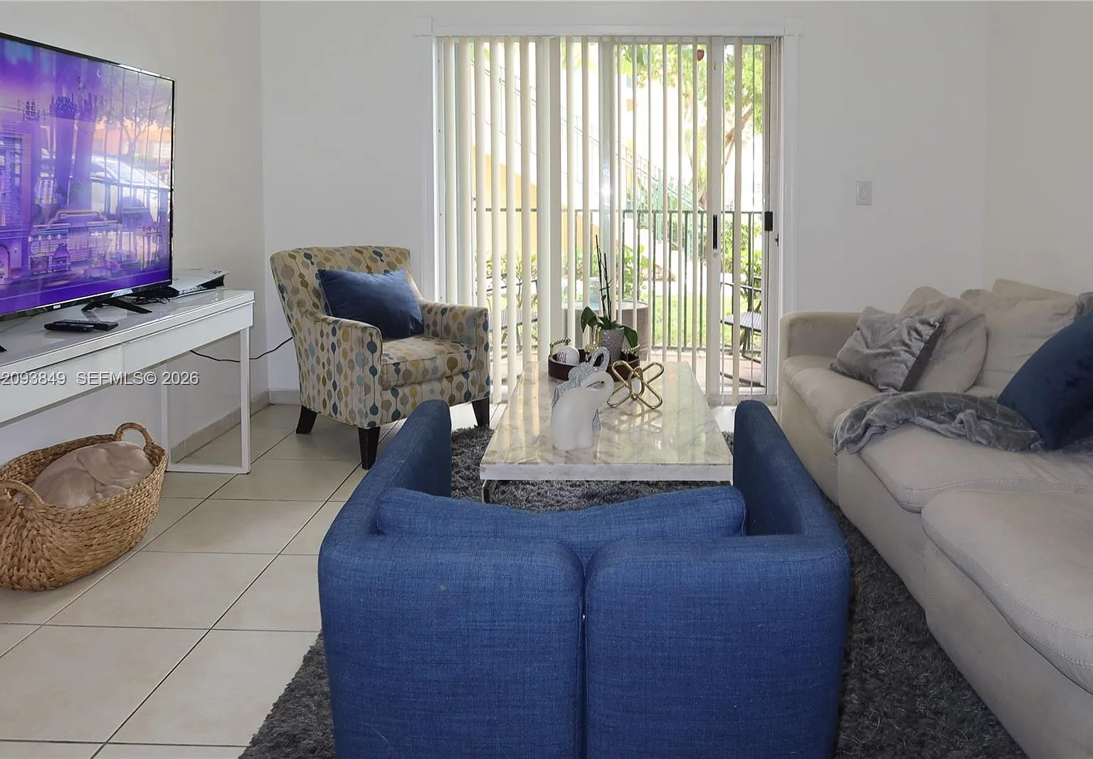 Palm Gardens At Doral Con — Photo 2