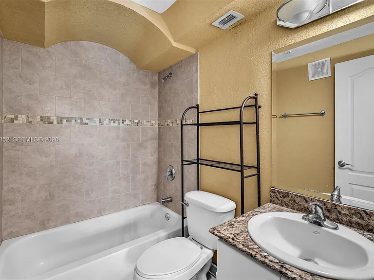 3245 Virginia St #65 — Photo 11
