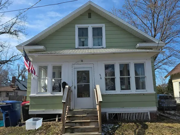 516 Hodgman St, Red Wing, MN 55066