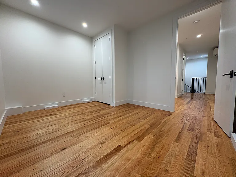 557 Saint Johns Pl #102 — Photo 6