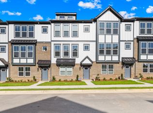 3240 Stelfox St, Charlotte, NC 28262