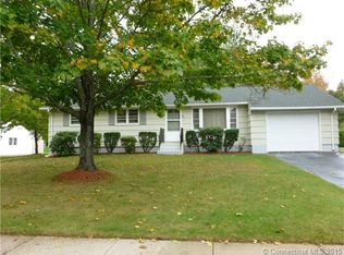 17 Harmac Dr, East Haven, CT 06513