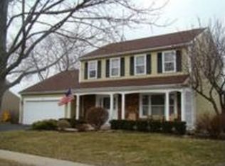 1516 Independence Ave, St Charles, IL 60174