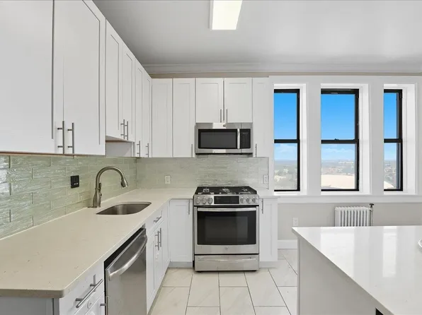 2600 John F Kennedy Boulevard image 3 of 35