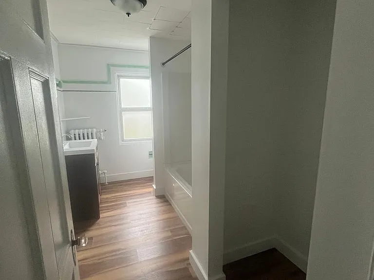 293 Dartmouth St — Photo 39