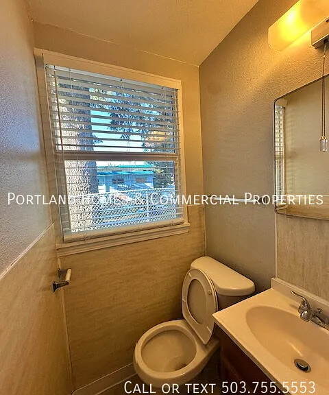 10227 NE Prescott St — Photo 8