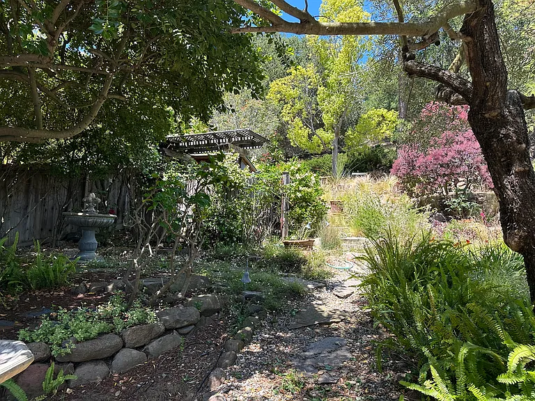 40 Shannon Ct — Photo 28