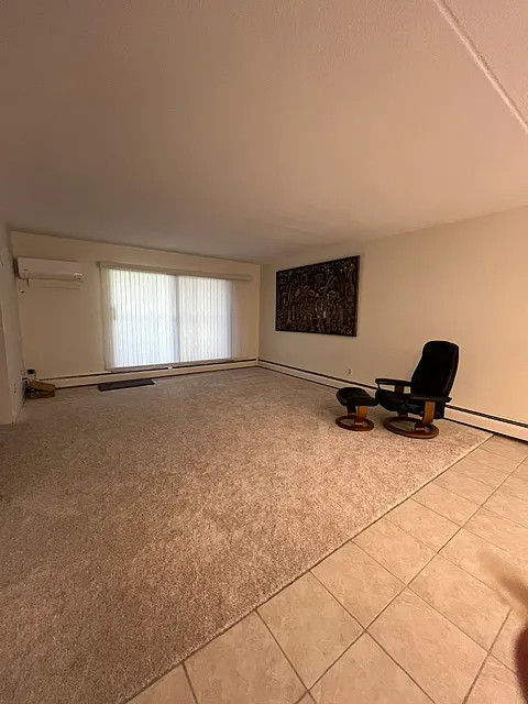 3 bed, 1486 sqft, $1,100 — Photo 2