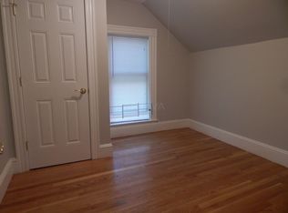 220 Park Ave #2, Somerville, MA 02144