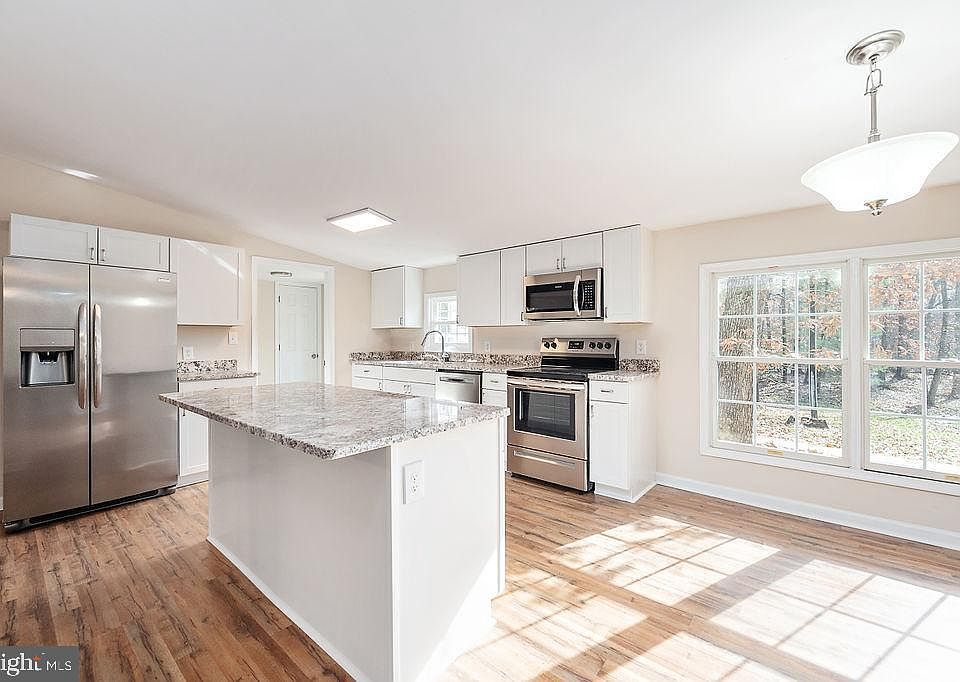 1st image of 7251 Tanglewood Dr