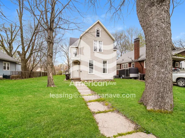 1319 N Broadway St, Peoria, IL 61606