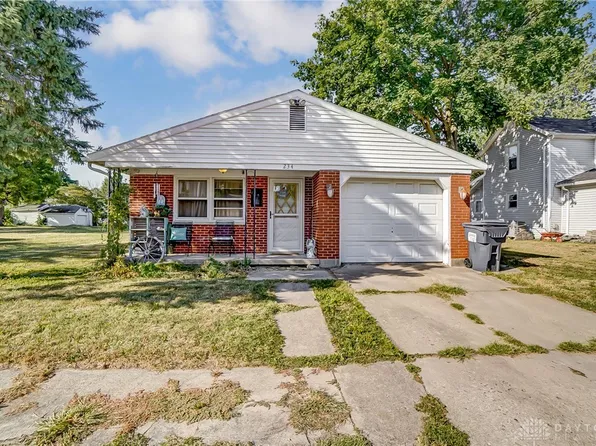 234 E James St, Bradford, OH 45308