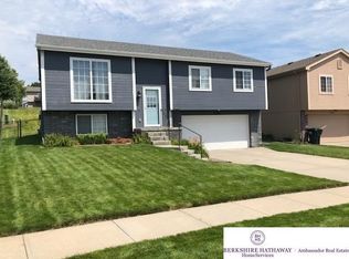 11724 Newport Ave, Omaha, NE 68164