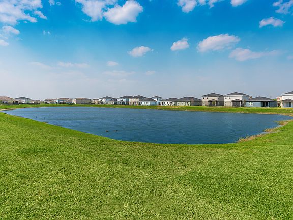 5th image of 10658 SW Prato Way